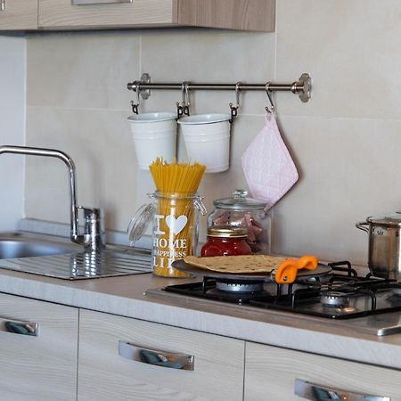 Zefiro Home Pesaro Zona Mare E San Bartolo By Yohome المظهر الخارجي الصورة