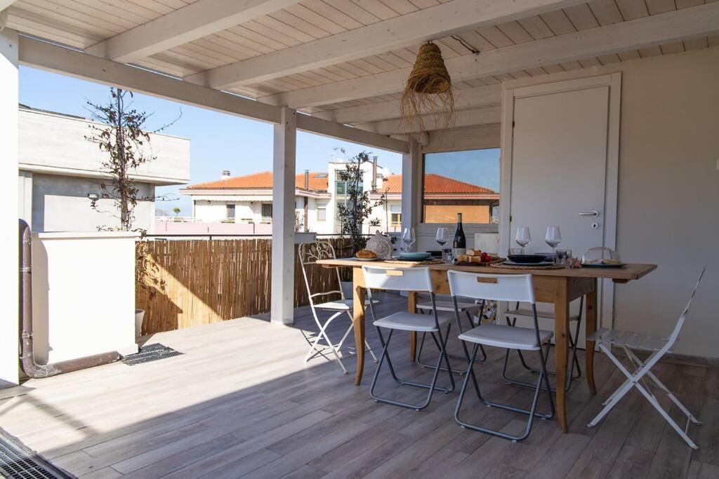 Zefiro Home Pesaro Zona Mare E San Bartolo By Yohome المظهر الخارجي الصورة