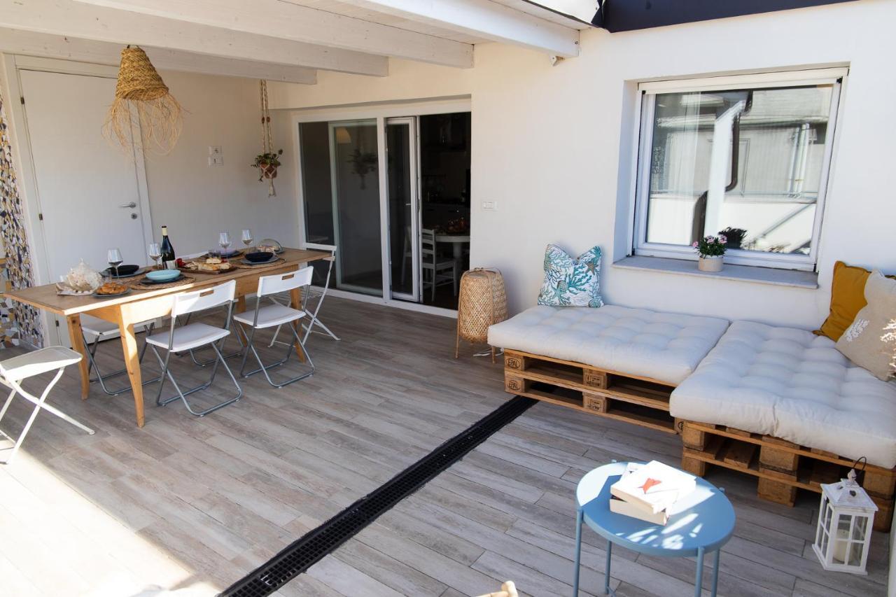 Zefiro Home Pesaro Zona Mare E San Bartolo By Yohome المظهر الخارجي الصورة