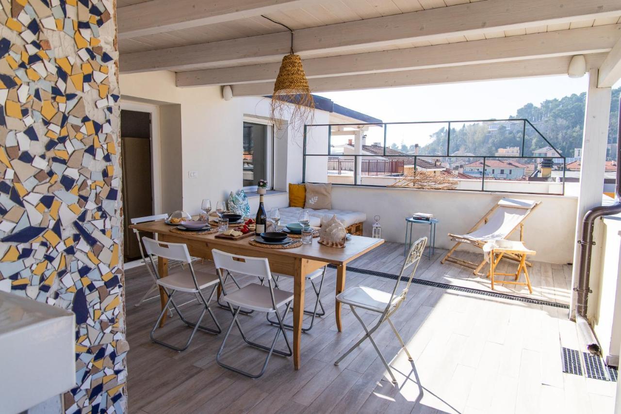 Zefiro Home Pesaro Zona Mare E San Bartolo By Yohome المظهر الخارجي الصورة