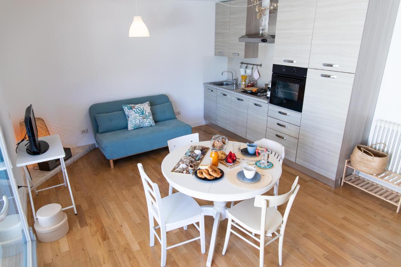 Zefiro Home Pesaro Zona Mare E San Bartolo By Yohome المظهر الخارجي الصورة